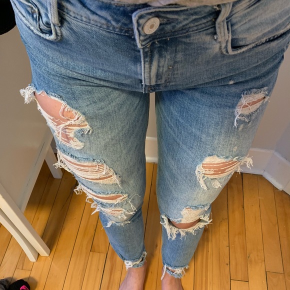 Ripped Zara Jeans - Picture 2 of 2